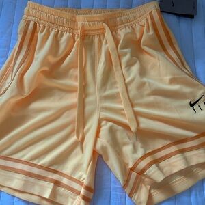 Womans nike basketball shorts